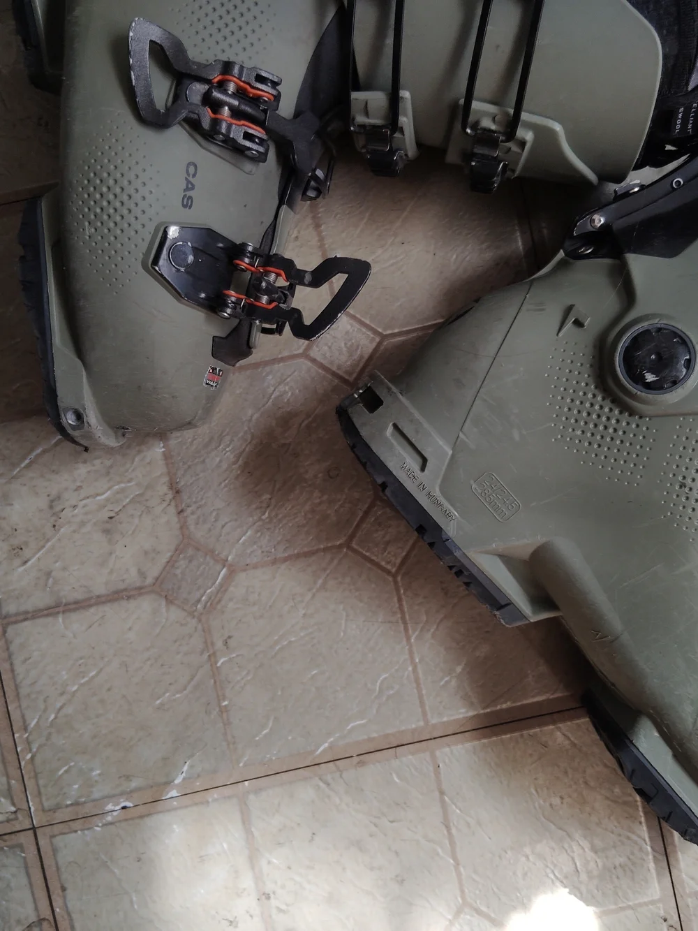 Tecnica CAS Ski Boots in Sage with Orange Buckles